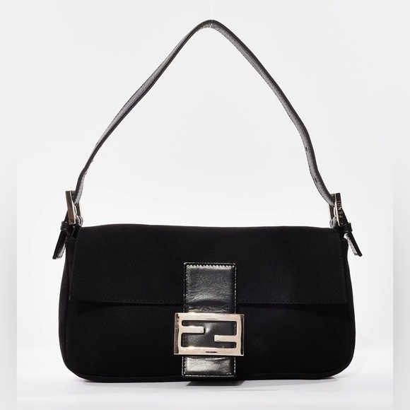 FENDI Vintage Black Neoprene Baguette Shoulder Bag / Mamma Bucket - Picture 1 of 5